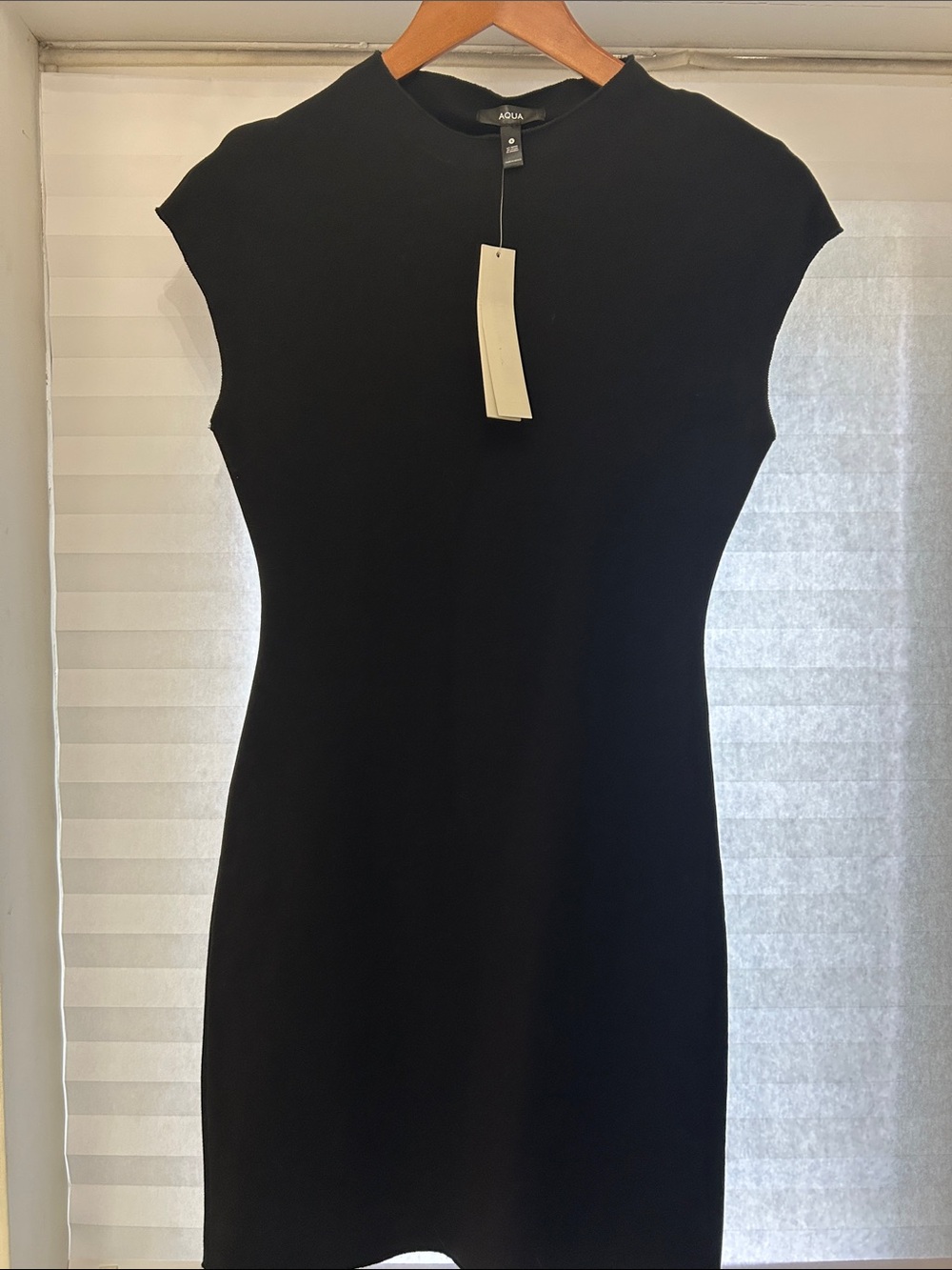 Aqua Black Cap-Sleeve Mini Sheath Dress NEW WITH TAGS 🏷️ price is firm